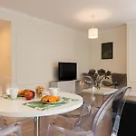 Platinum Towers Ξενοδοχείο με διαμερίσματα 4*