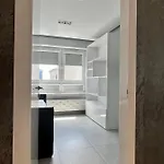 بلاتينيوم تاورز سنترال 4* وارسو