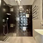 شقة فندقية بلاتينيوم تاورز سنترال 4*
