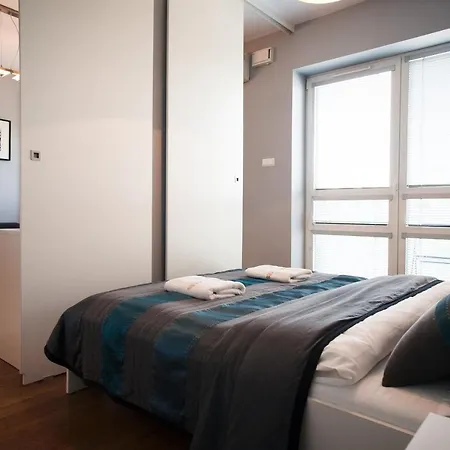 Hotel apartamentowy Platinum Towers
