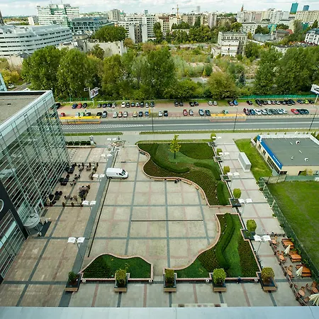 Hotel apartamentowy Platinum Towers