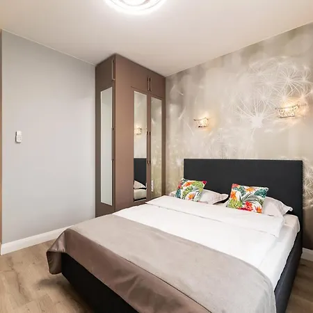 Aparthotel Platinum Towers Central 3*