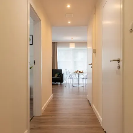 מלון דירות Platinum Towers