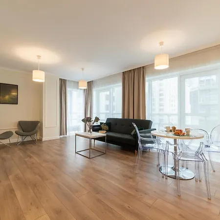 Platinum Towers Central Aparthotel