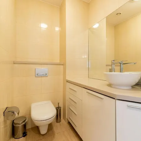 Aparthotel Platinum Towers Central