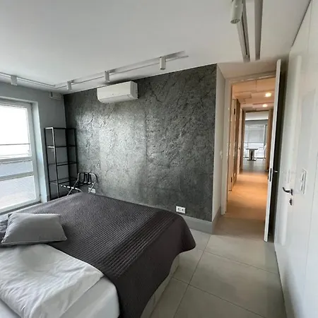 Platinum Towers מלון דירות ורשה