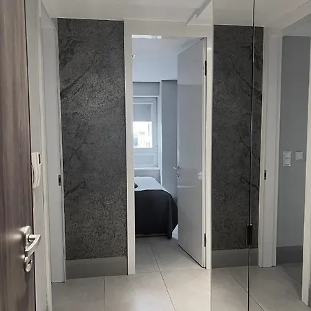 Platinum Towers Central Aparthotel 3*