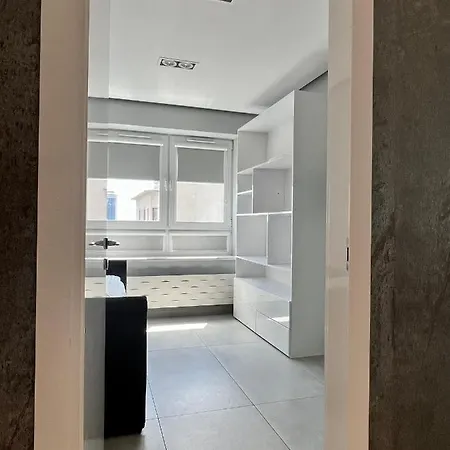 Platinum Towers Central 3* Warsaw