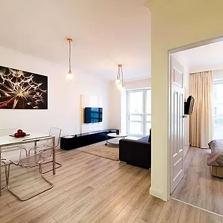 Platinum Towers Aparthotel