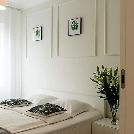 Aparthotel Platinum Towers 4*
