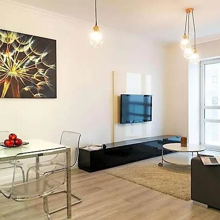 Aparthotel Platinum Towers 4*
