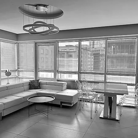 Platinum Towers Aparthotel