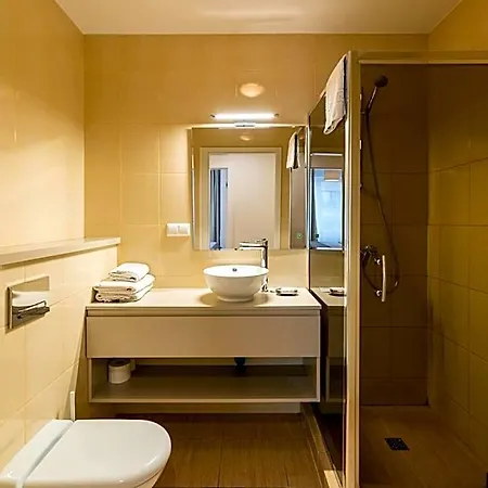 Platinum Towers Apartahotel