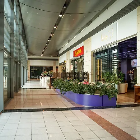 מלון דירות Platinum Towers 4*