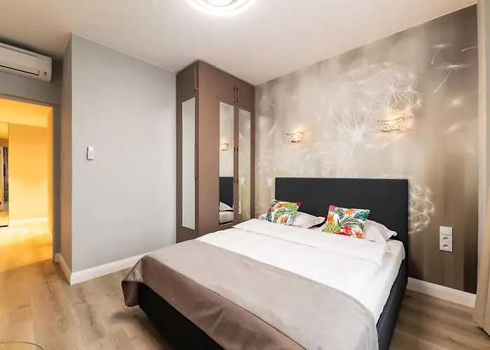 Aparthotel Platinum Towers 4*