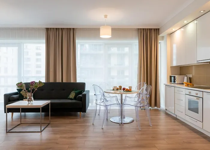 Platinum Towers 4* Warschau