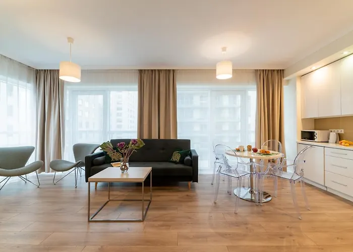 Aparthotel Platinum Towers 4*