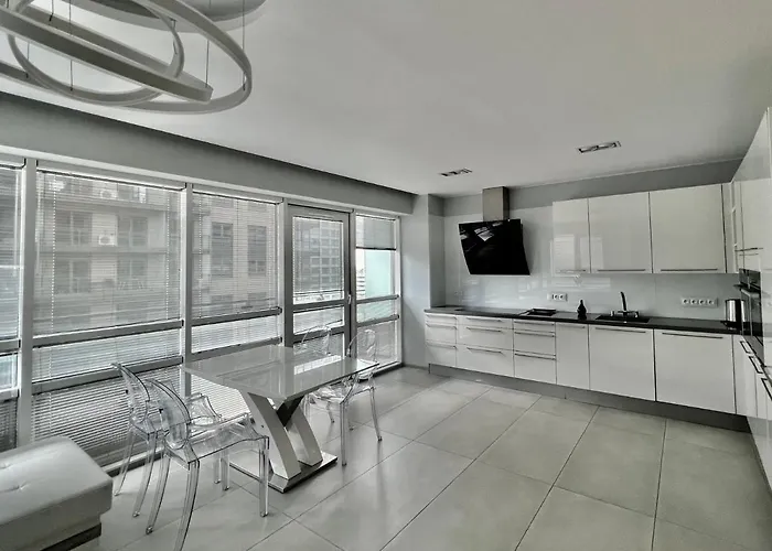 Platinum Towers Aparthotel