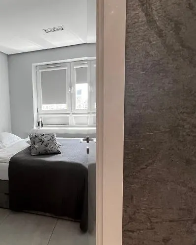 Aparthotel Platinum Towers 4*