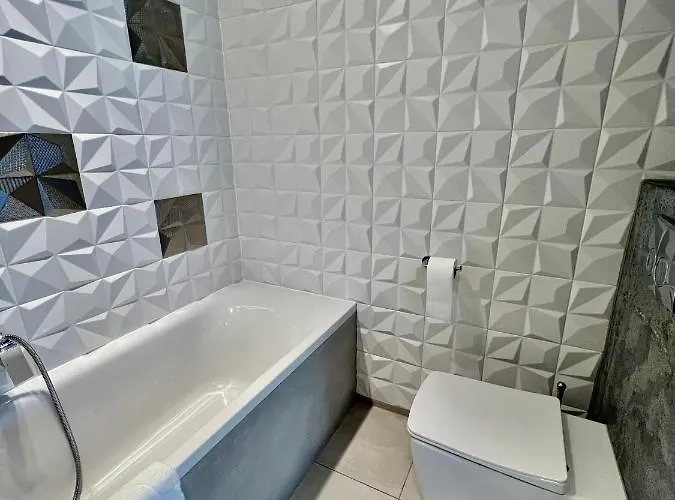 Platinum Towers Aparthotel 4*