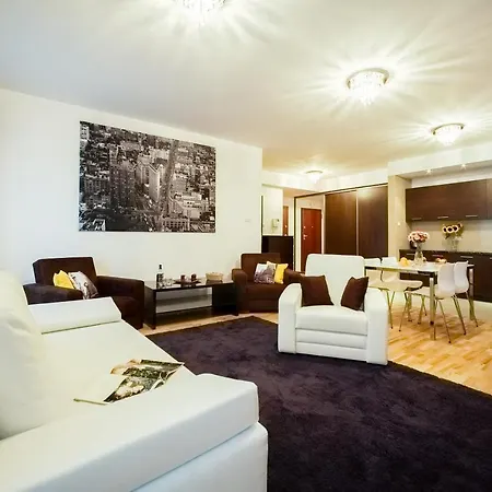 Lejlighedshotel Platinum Towers 4*